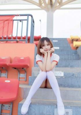 家有蛇仙美貌妻