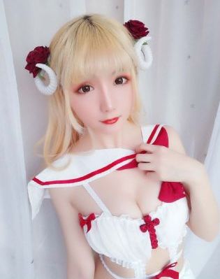 丰满年轻的继母6