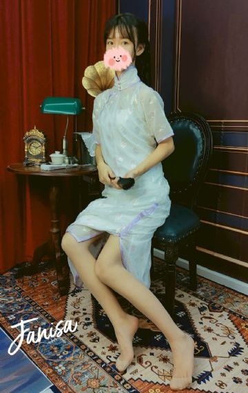 阳光像花儿一样绽放