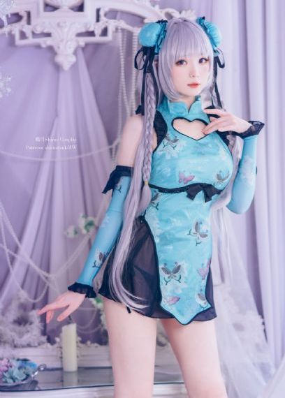 和两个小婕子做受hd