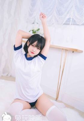 年轻善良的岳母
