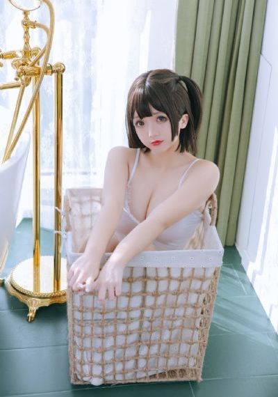 迪拜的女孩儿高清完整版