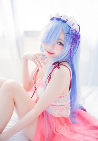 女按摩师