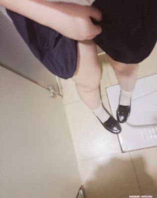 精品日韩在线视频