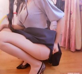 屋内有人 电影