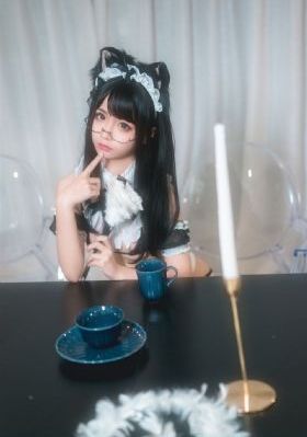 年轻的女朋友在线观看
