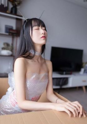 年轻夫妇交换新婚之夜